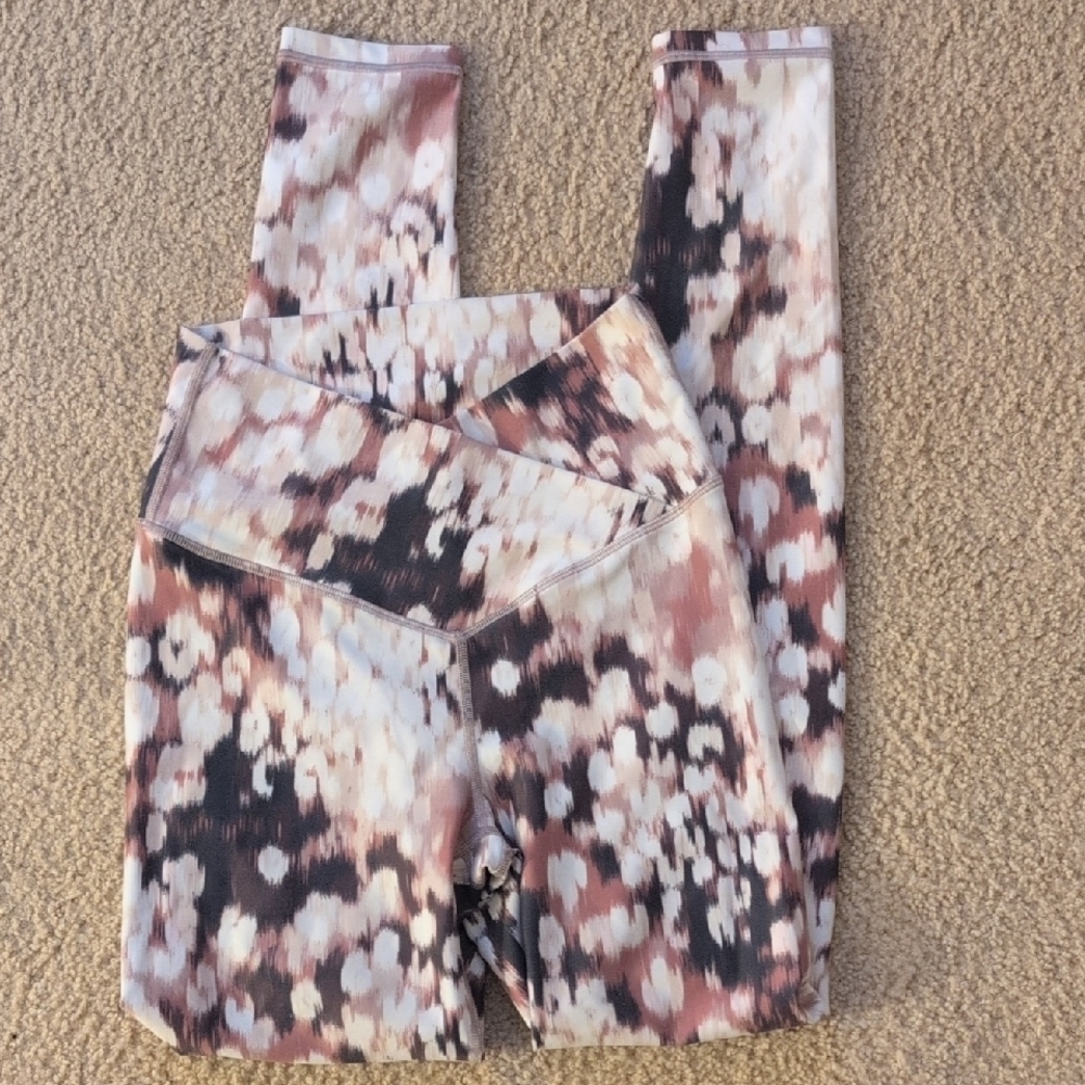 Offline By Aerie Patterned Full Length Lengings Size Small